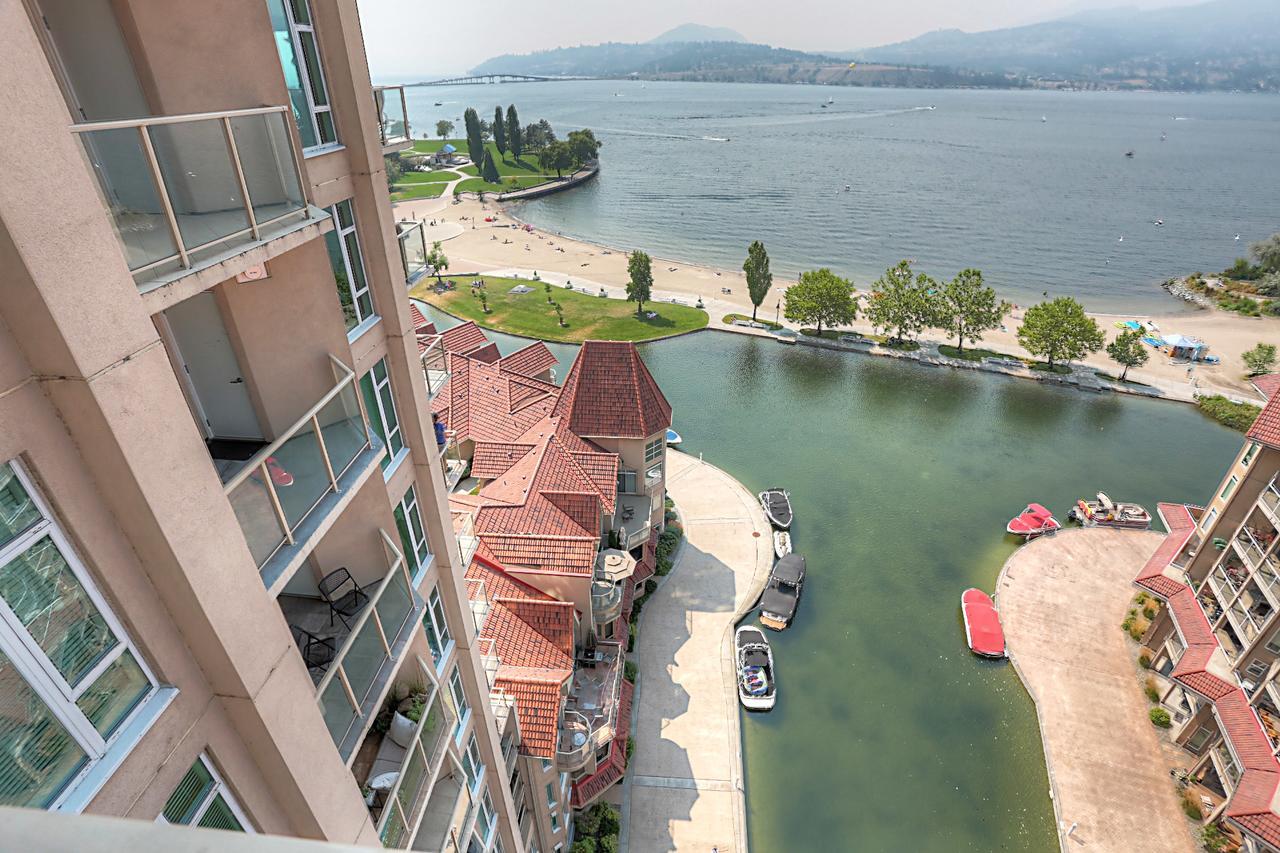 Sunset Waterfront Resort By Kelownacondorentals Exterior photo