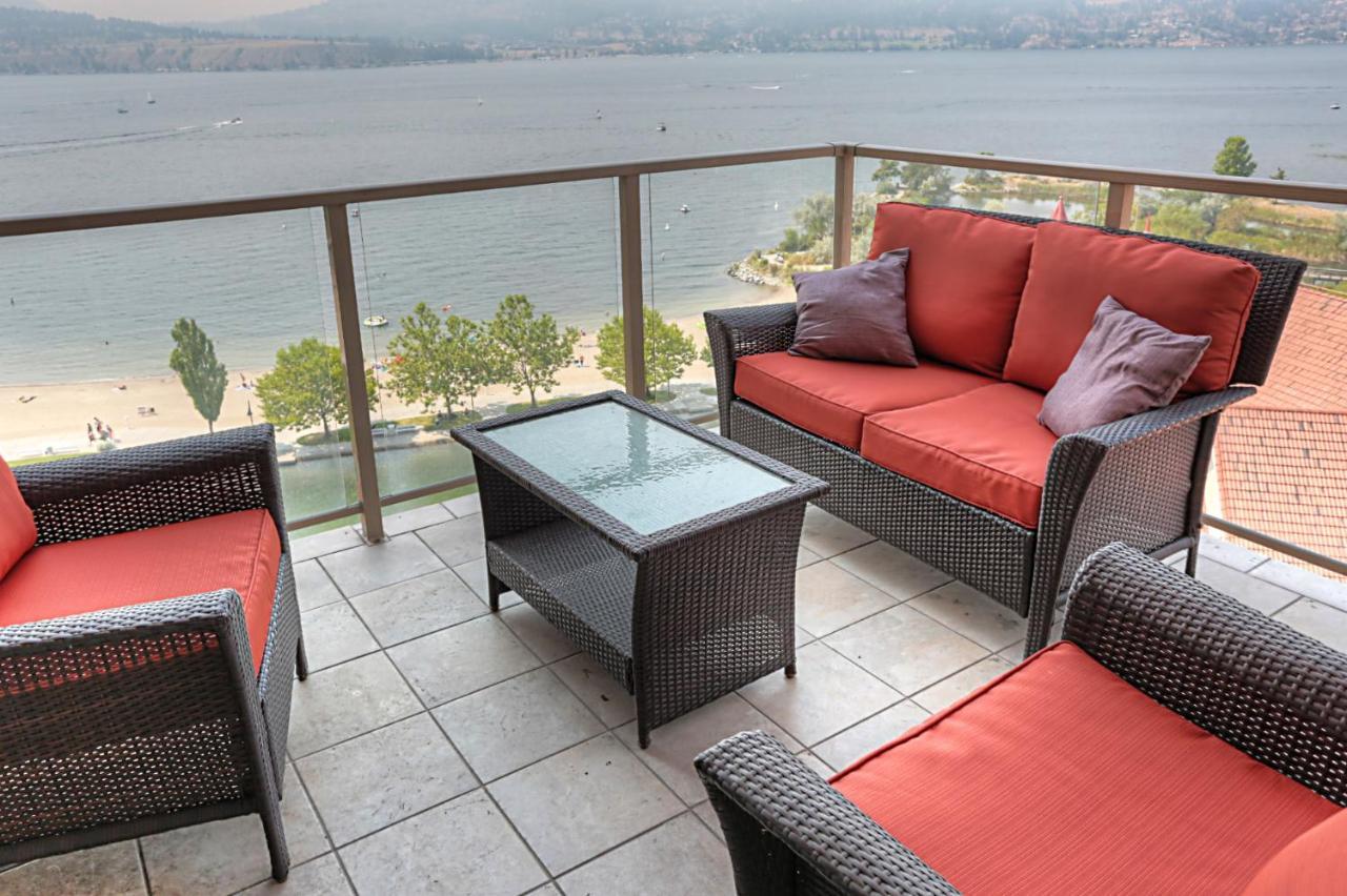 Sunset Waterfront Resort By Kelownacondorentals Exterior photo